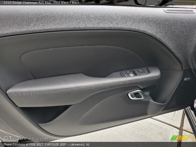 Door Panel of 2019 Challenger R/T Plus