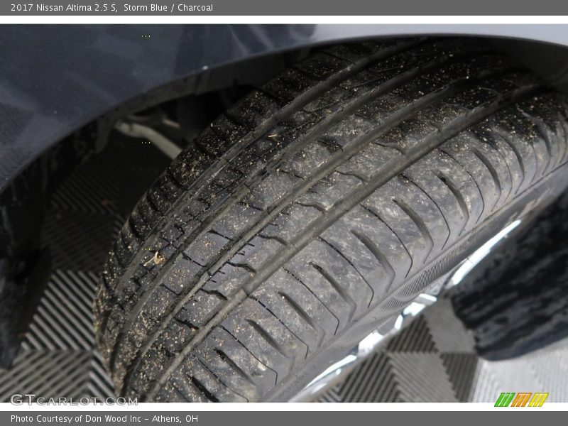 Storm Blue / Charcoal 2017 Nissan Altima 2.5 S