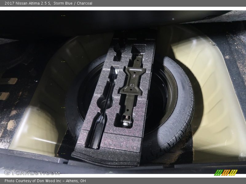 Storm Blue / Charcoal 2017 Nissan Altima 2.5 S