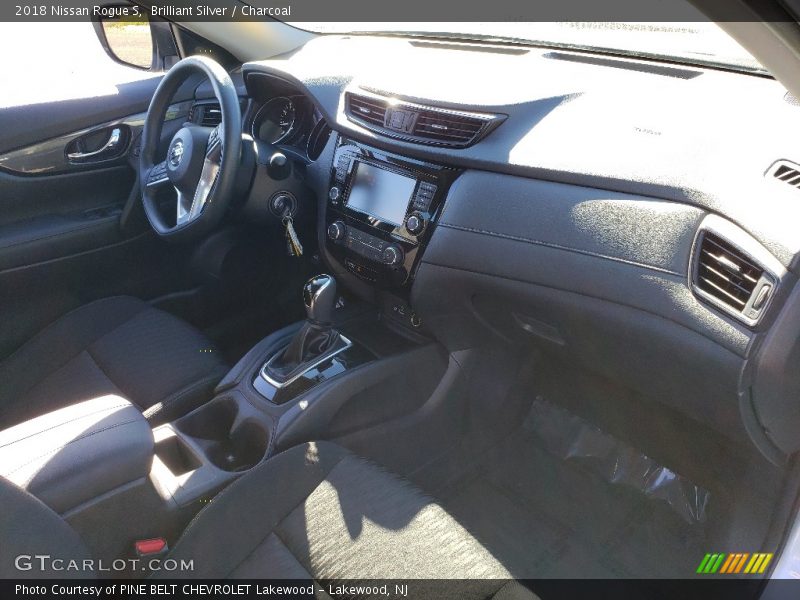 Brilliant Silver / Charcoal 2018 Nissan Rogue S