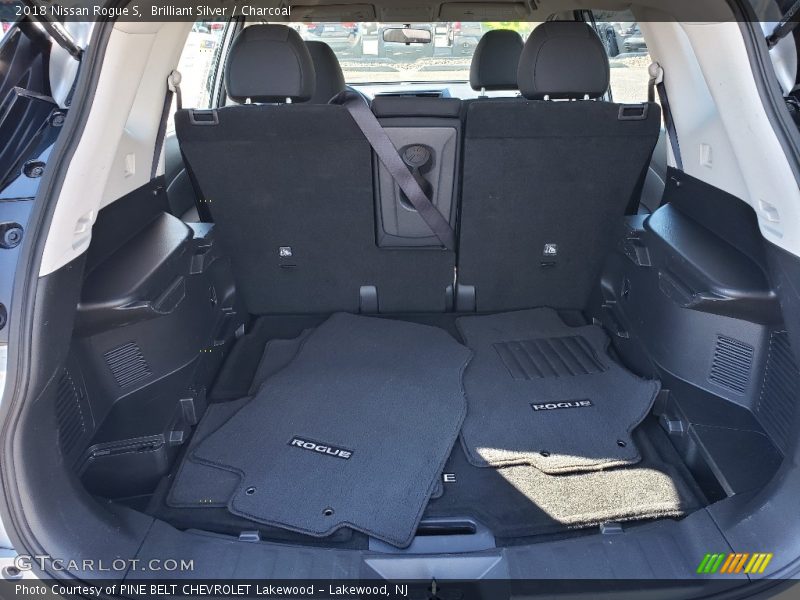 Brilliant Silver / Charcoal 2018 Nissan Rogue S