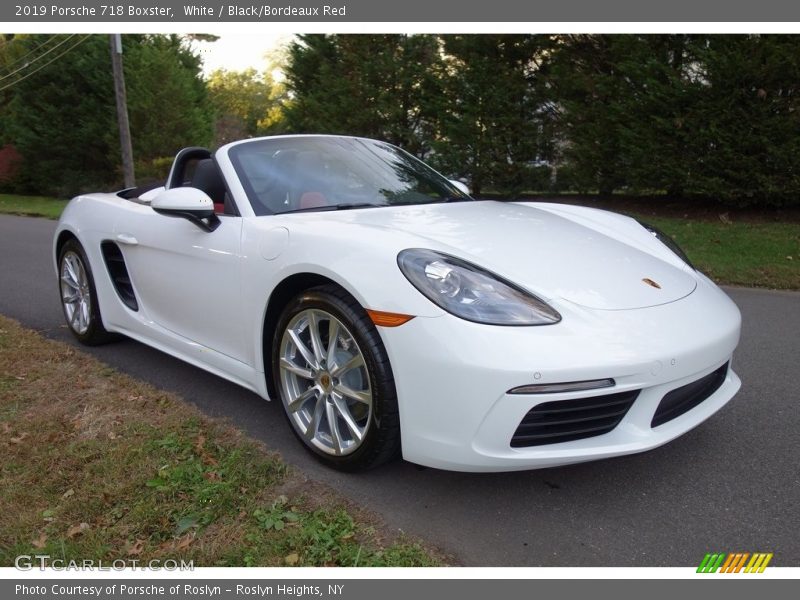 Front 3/4 View of 2019 718 Boxster 