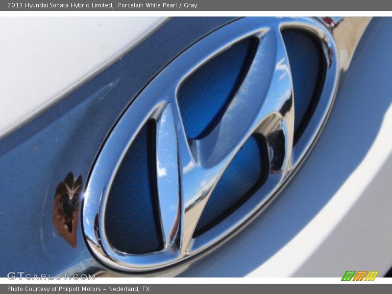 Porcelain White Pearl / Gray 2013 Hyundai Sonata Hybrid Limited