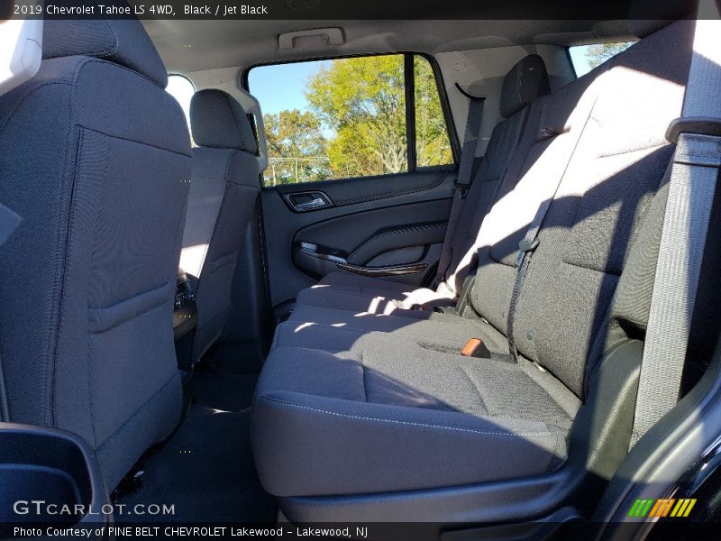 Black / Jet Black 2019 Chevrolet Tahoe LS 4WD