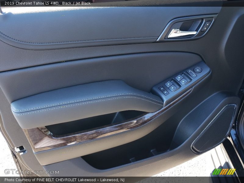Black / Jet Black 2019 Chevrolet Tahoe LS 4WD