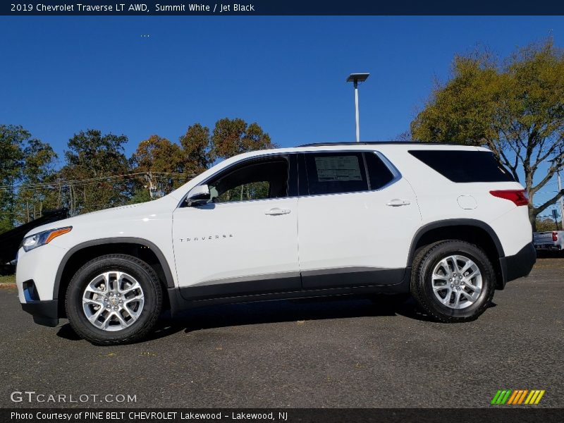Summit White / Jet Black 2019 Chevrolet Traverse LT AWD