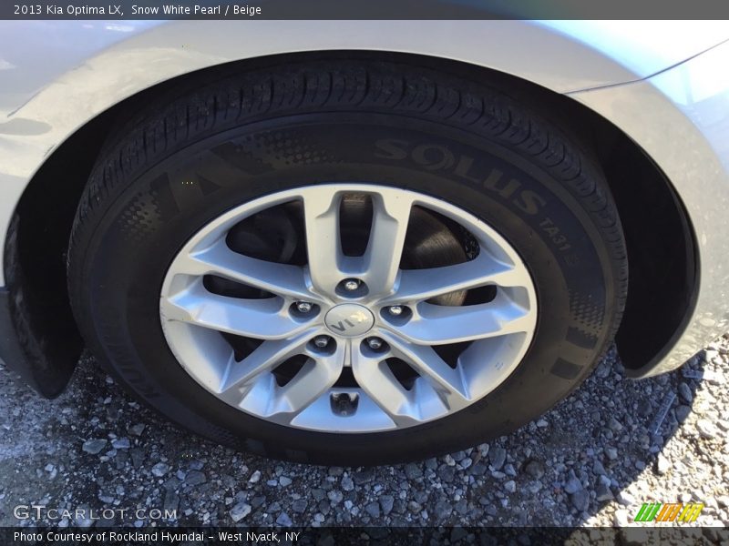 Snow White Pearl / Beige 2013 Kia Optima LX