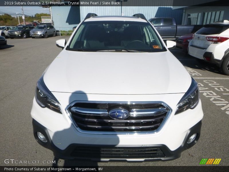 Crystal White Pearl / Slate Black 2019 Subaru Outback 2.5i Premium