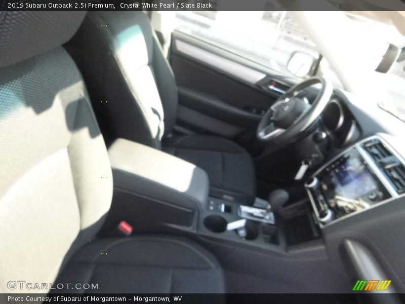 Crystal White Pearl / Slate Black 2019 Subaru Outback 2.5i Premium