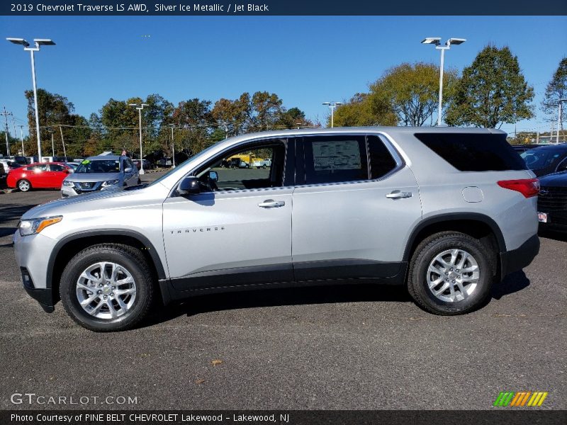 Silver Ice Metallic / Jet Black 2019 Chevrolet Traverse LS AWD