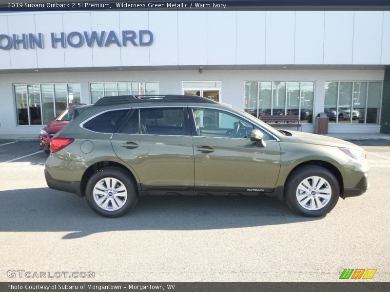 Wilderness Green Metallic / Warm Ivory 2019 Subaru Outback 2.5i Premium