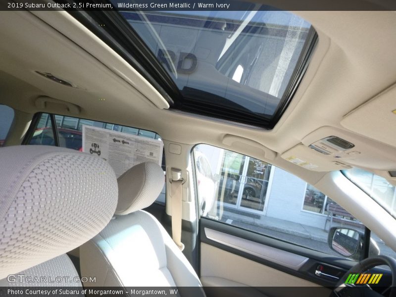 Wilderness Green Metallic / Warm Ivory 2019 Subaru Outback 2.5i Premium