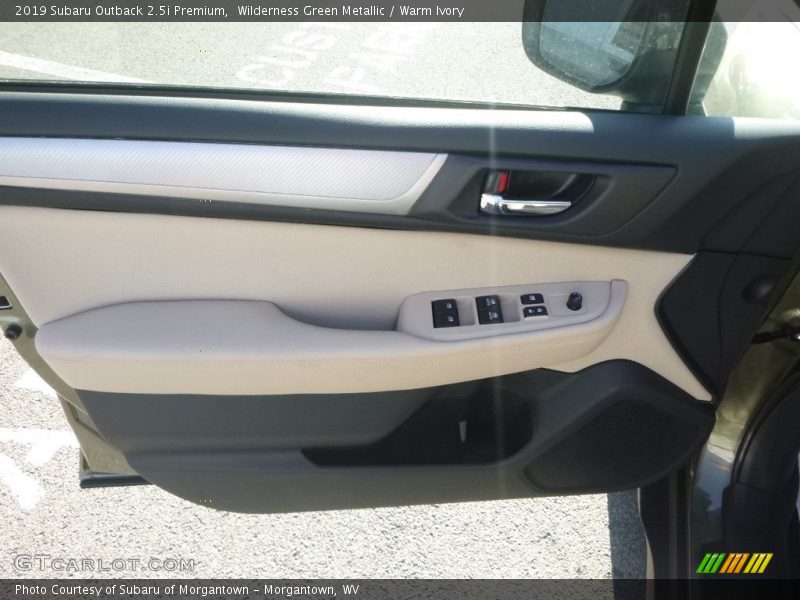 Wilderness Green Metallic / Warm Ivory 2019 Subaru Outback 2.5i Premium