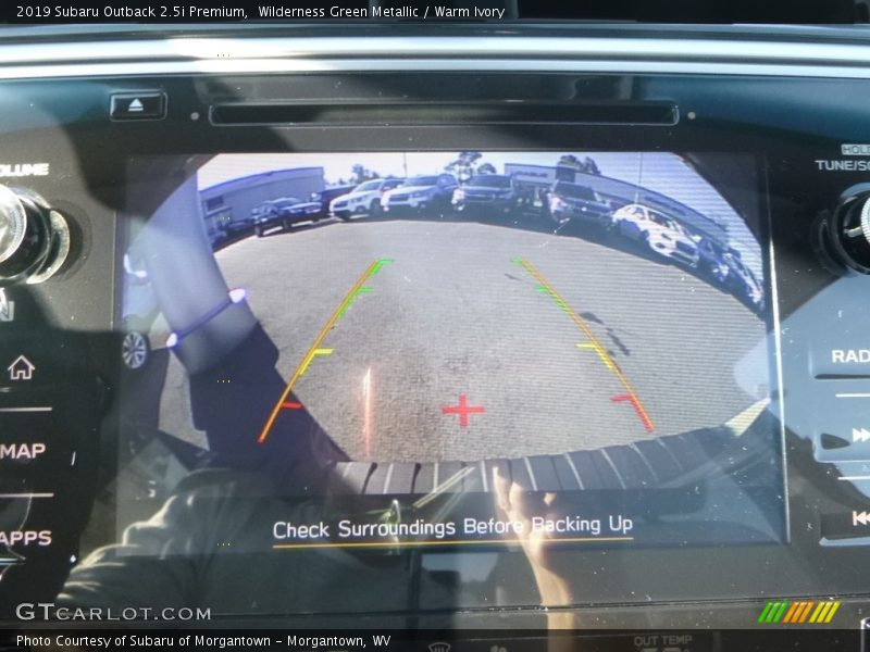 Wilderness Green Metallic / Warm Ivory 2019 Subaru Outback 2.5i Premium