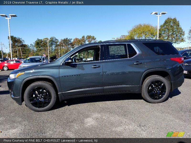 Graphite Metallic / Jet Black 2019 Chevrolet Traverse LT