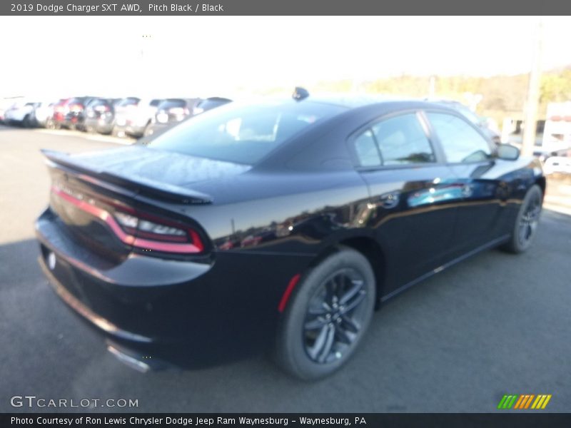 Pitch Black / Black 2019 Dodge Charger SXT AWD