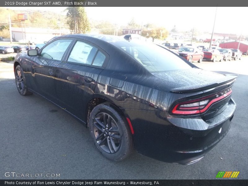 Pitch Black / Black 2019 Dodge Charger SXT AWD