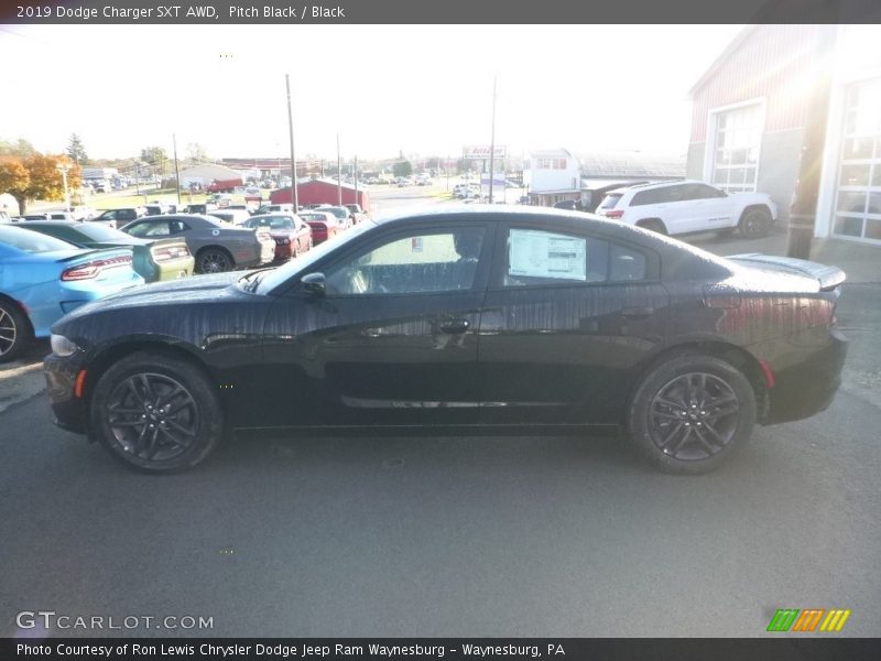 Pitch Black / Black 2019 Dodge Charger SXT AWD
