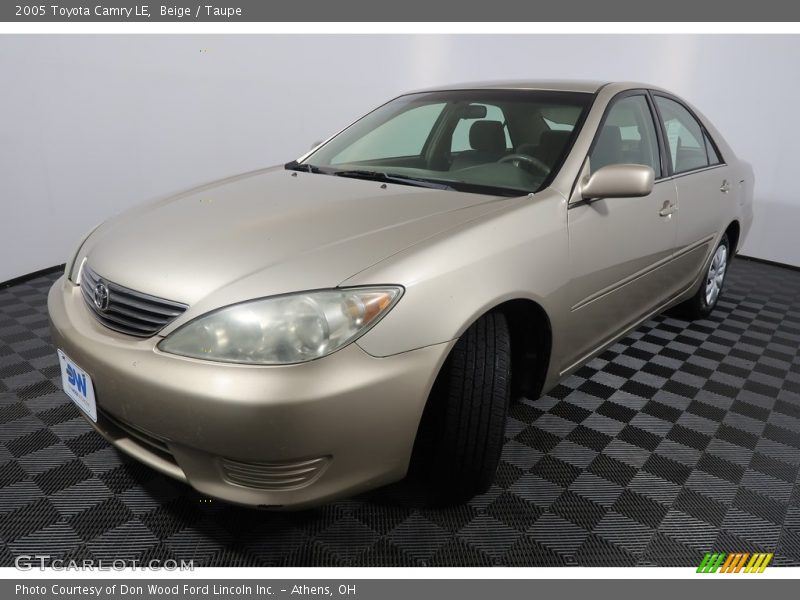Beige / Taupe 2005 Toyota Camry LE