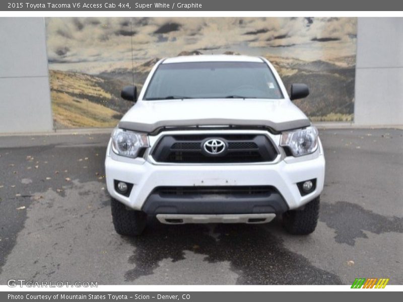 Super White / Graphite 2015 Toyota Tacoma V6 Access Cab 4x4