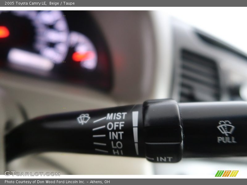 Beige / Taupe 2005 Toyota Camry LE