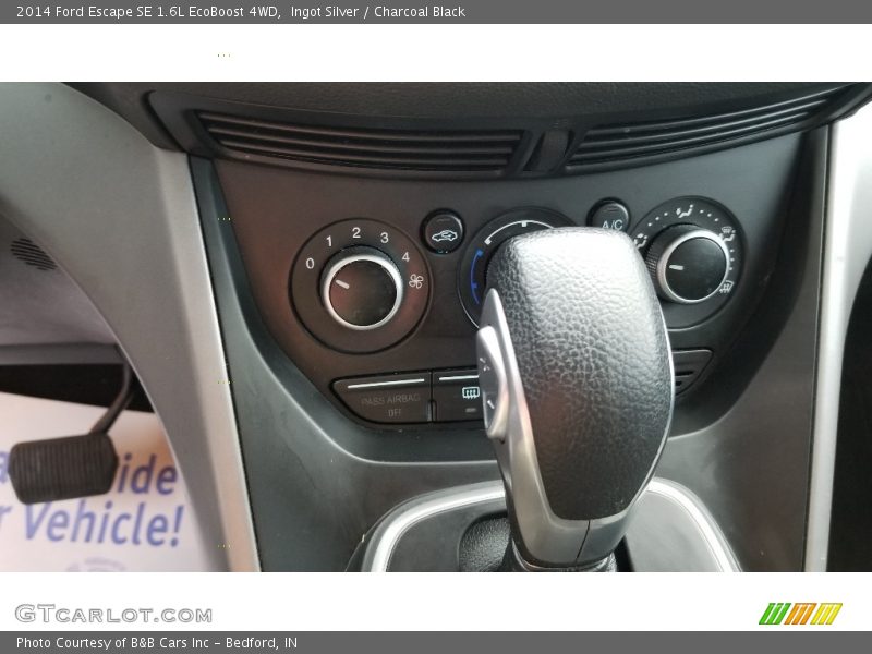 Ingot Silver / Charcoal Black 2014 Ford Escape SE 1.6L EcoBoost 4WD