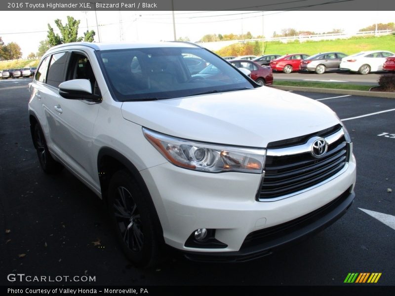 Blizzard Pearl / Black 2016 Toyota Highlander XLE