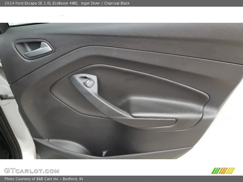 Ingot Silver / Charcoal Black 2014 Ford Escape SE 1.6L EcoBoost 4WD