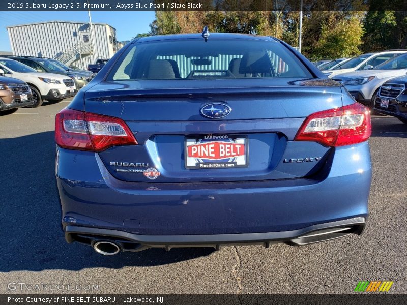 Abyss Blue Pearl / Slate Black 2019 Subaru Legacy 2.5i Premium