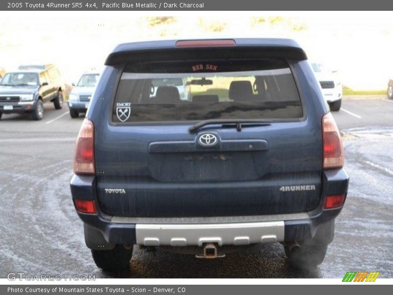 Pacific Blue Metallic / Dark Charcoal 2005 Toyota 4Runner SR5 4x4