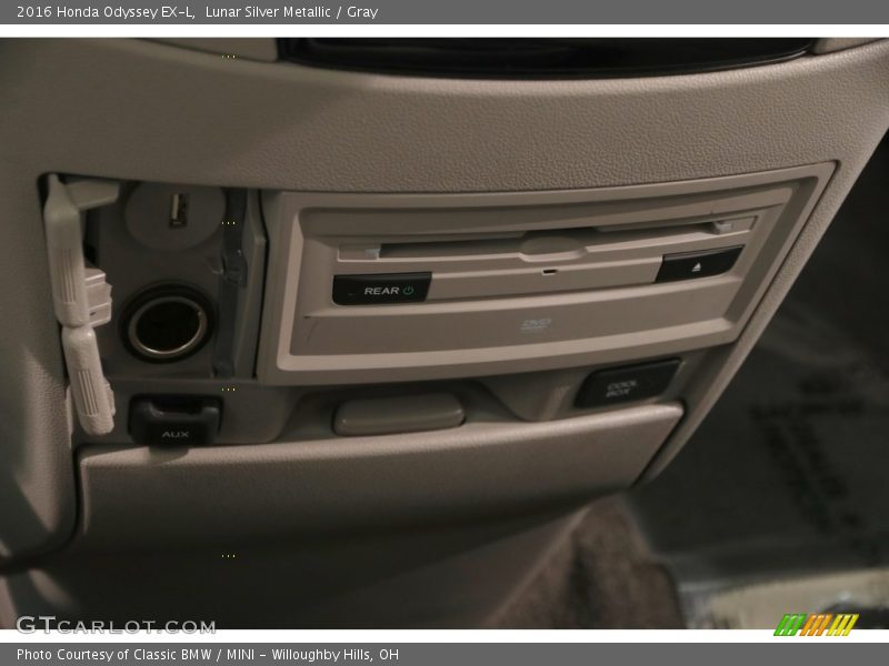 Lunar Silver Metallic / Gray 2016 Honda Odyssey EX-L