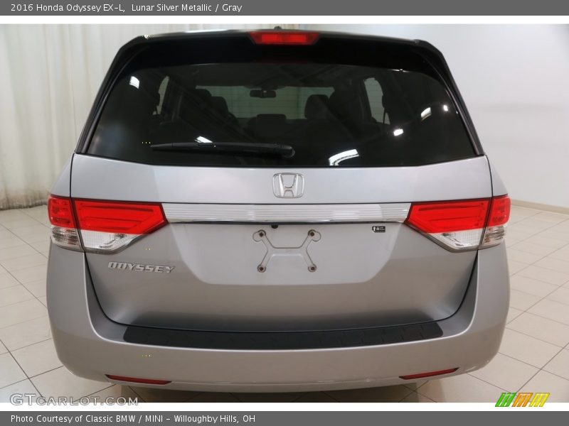 Lunar Silver Metallic / Gray 2016 Honda Odyssey EX-L