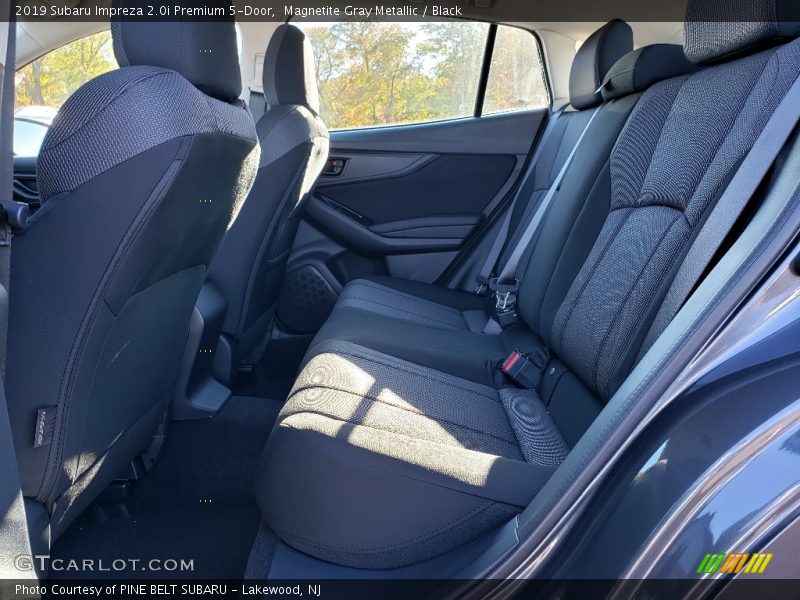 Magnetite Gray Metallic / Black 2019 Subaru Impreza 2.0i Premium 5-Door