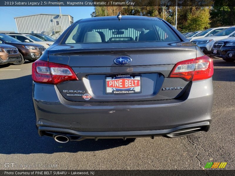 Magnetite Gray Metallic / Titanium Gray 2019 Subaru Legacy 2.5i Premium