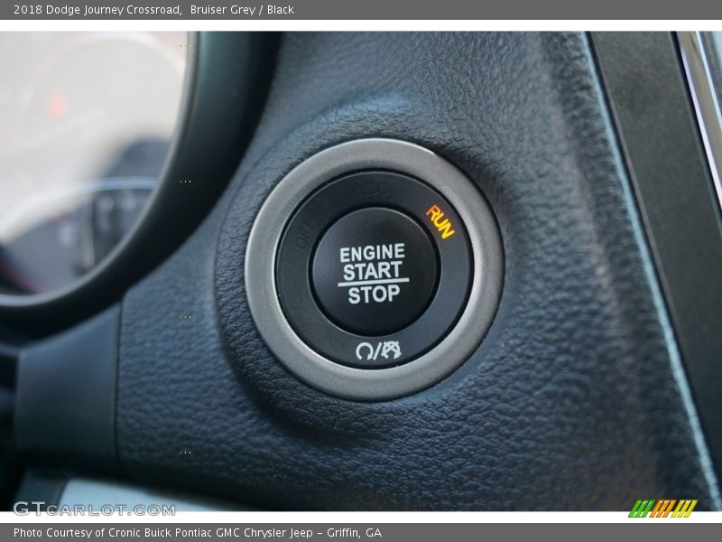 Bruiser Grey / Black 2018 Dodge Journey Crossroad