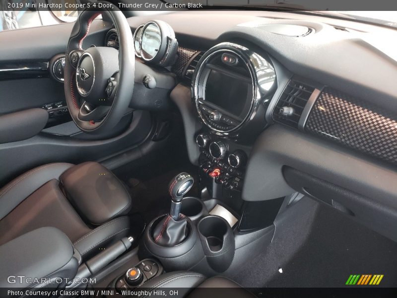 Thunder Grey / Carbon Black 2019 Mini Hardtop Cooper S 4 Door