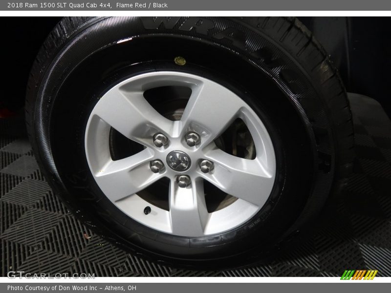 Flame Red / Black 2018 Ram 1500 SLT Quad Cab 4x4