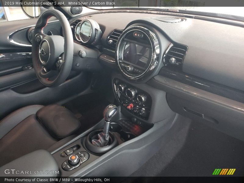 White Silver / Carbon Black 2019 Mini Clubman Cooper S All4