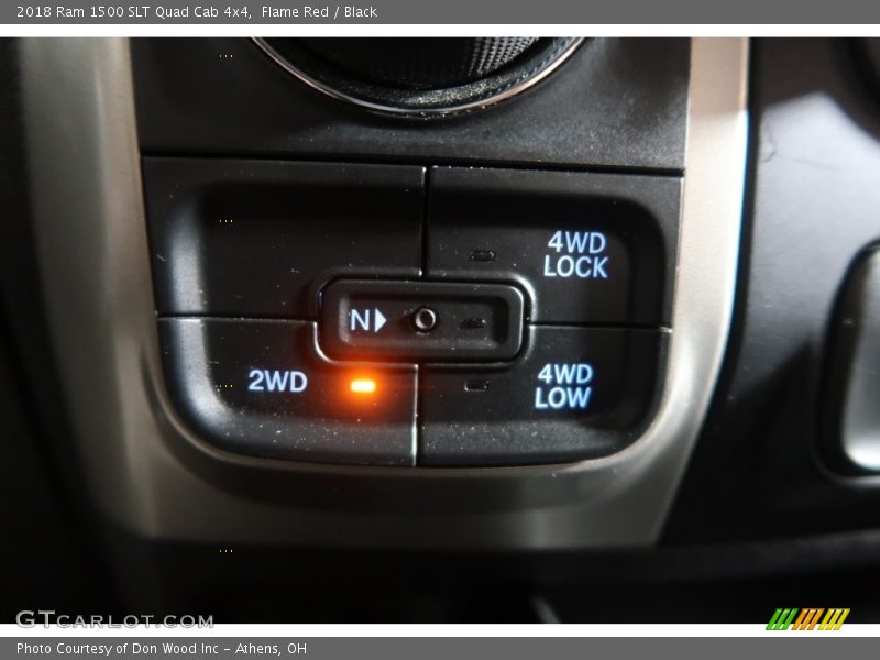 Flame Red / Black 2018 Ram 1500 SLT Quad Cab 4x4