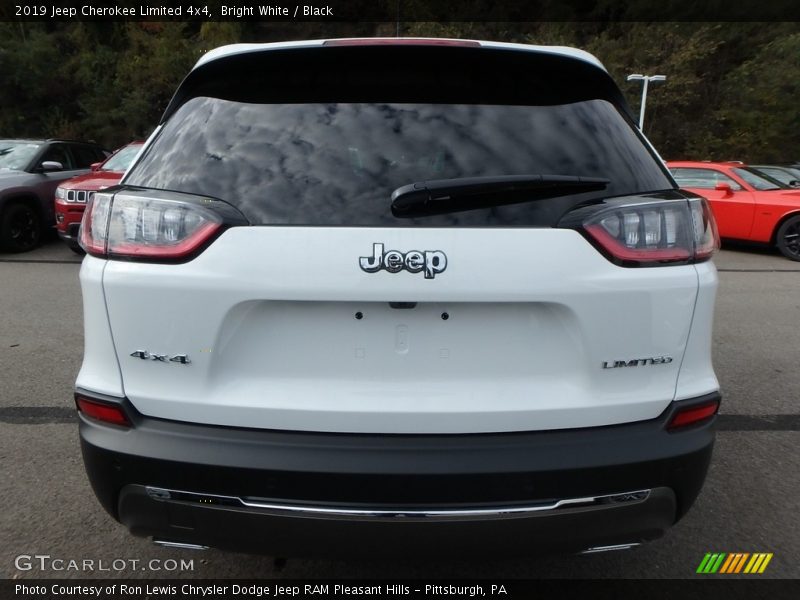 Bright White / Black 2019 Jeep Cherokee Limited 4x4