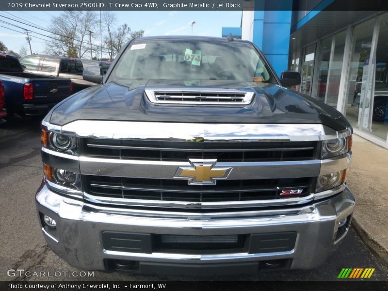 Graphite Metallic / Jet Black 2019 Chevrolet Silverado 2500HD LT Crew Cab 4WD