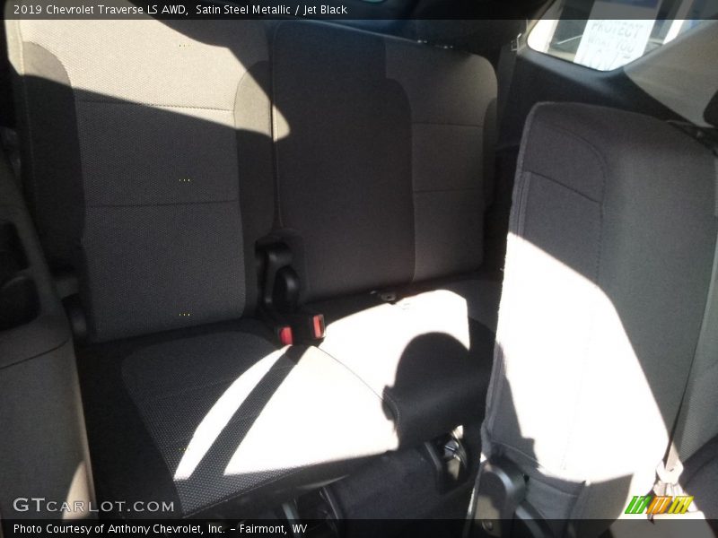 Satin Steel Metallic / Jet Black 2019 Chevrolet Traverse LS AWD