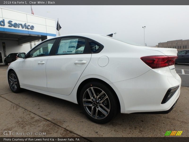 Clear White / Black 2019 Kia Forte S