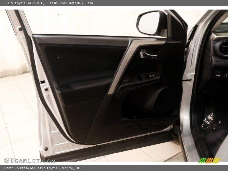 Classic Silver Metallic / Black 2015 Toyota RAV4 XLE
