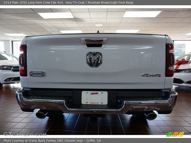 Ivory Tri–Coat / Mountain Brown/Light Frost Beige 2019 Ram 1500 Long Horn Crew Cab 4x4