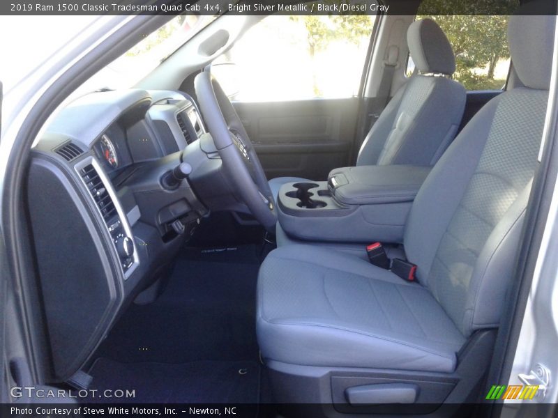 Bright Silver Metallic / Black/Diesel Gray 2019 Ram 1500 Classic Tradesman Quad Cab 4x4