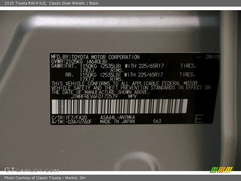 Classic Silver Metallic / Black 2015 Toyota RAV4 XLE