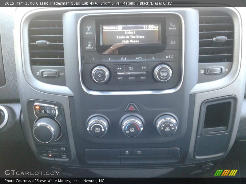 Bright Silver Metallic / Black/Diesel Gray 2019 Ram 1500 Classic Tradesman Quad Cab 4x4
