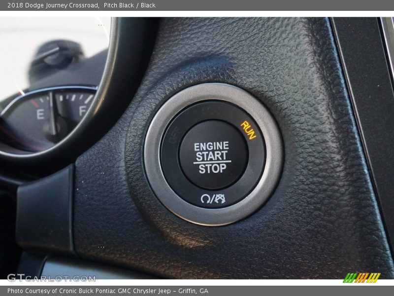 Pitch Black / Black 2018 Dodge Journey Crossroad