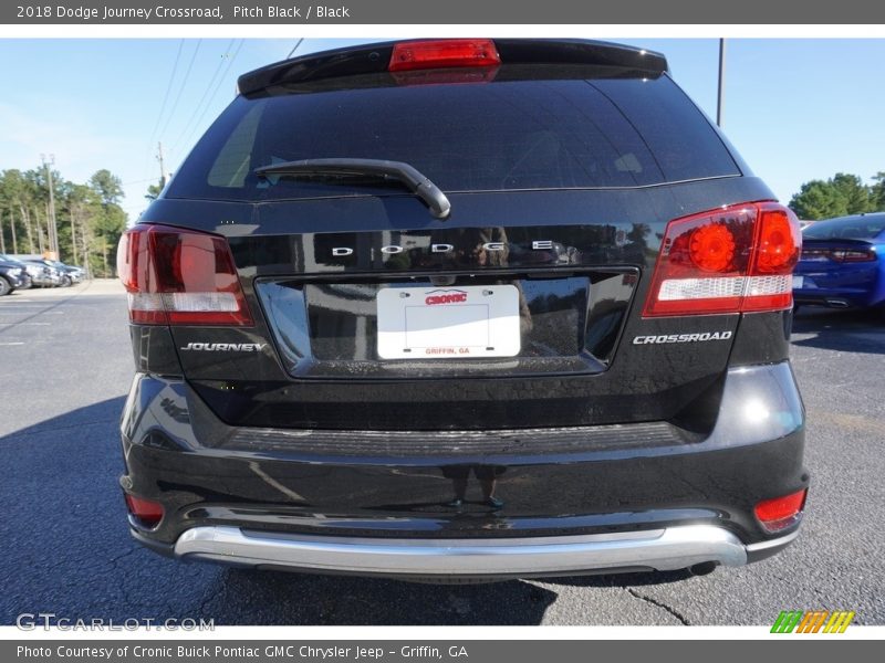 Pitch Black / Black 2018 Dodge Journey Crossroad